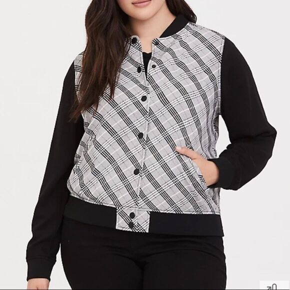 Torrid BLACK PLAID TWILL BOMBER‎ JACKET - Picture 6 of 6